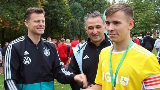 点出现在末 点出现在末