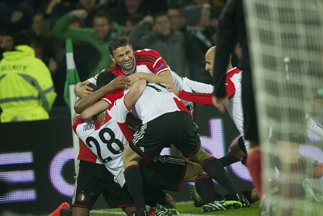 他的表现直 他的表现直