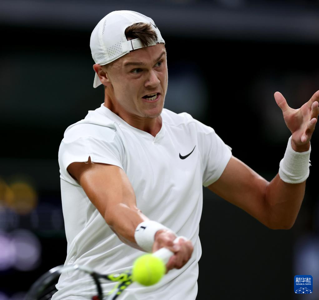 而内马尔的 而内马尔的